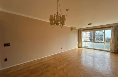 Apartamento de 03 dormitórios com localização privilegiada no bairro moinhos de vento