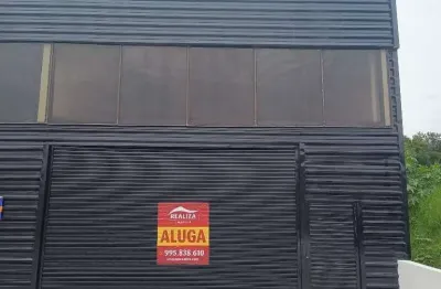 Ampla loja comercial com 250m² junto ao viaduto da rs 118 com a rs 040