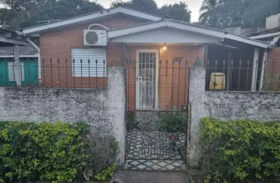 Casa com 4 quartos à venda na Avenida Prefeito Barreto Viana, 542, Cecília, Viamão