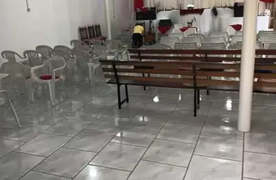 Ponto comercial à venda na Rua Santa Gertrudes, 236, Santo Onofre, Viamão