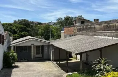 Casa no bairro viamópolis perto da avenida senador salgado filho