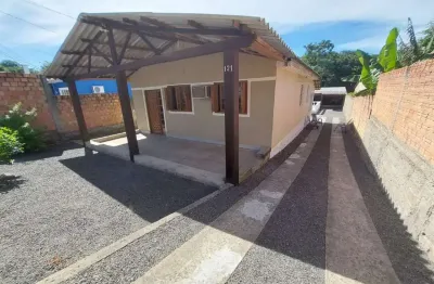 Casa com 3 quartos à venda na Rua Criciumal, 121, Santa Cecília, Viamão