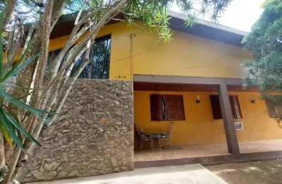 Casa com 5 quartos à venda na Rua Açores, 1214, Tarumã, Viamão