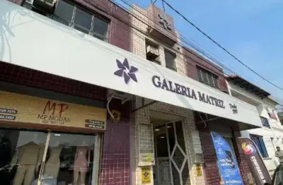 Sala comercial em uma das galerias mais movimentadas da cidade localizada no centro de viamão