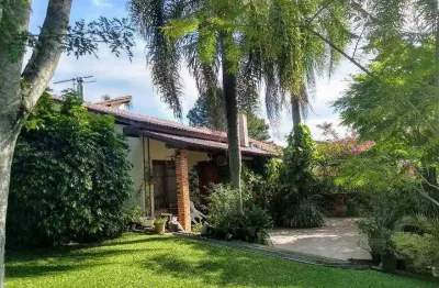 Casa com 3 quartos à venda na Rua Açores, 1129, Tarumã, Viamão