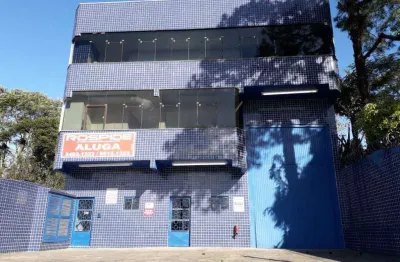 Pavilhão comercial com aproximadamente 1.000 m² no centro de viamão.