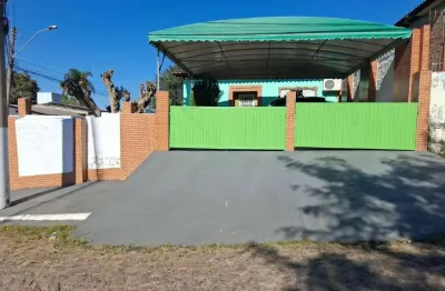 Casa com 3 quartos à venda na Rua Otília Kuhnde Araújo, 280, Santa Cecília, Viamão