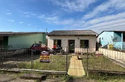 Casa com 2 quartos à venda na Rua Pedro Moreira Lobato, 225, Viamópolis, Viamão