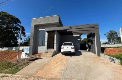 Excelente imóvel térreo, novo, localizado em condomínio fechado!