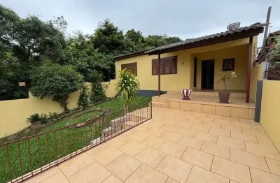 Casa com 4 quartos à venda na Rua Vinte e Quatro de Outubro, 90, Jardim Krahe, Viamão