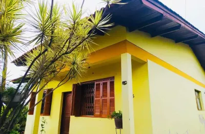 Casa com 3 quartos à venda na Rua Buenos Aires, 235, Santa Isabel, Viamão