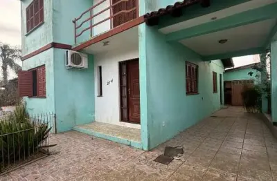 Casa com 3 quartos à venda na Rua Coronel Rezende, 214, Centro, Viamão