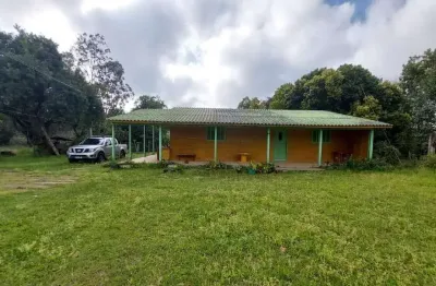 Chácara / sítio com 2 quartos à venda na Rodovia Coronel Acrísio Martins Prates, 12914, Fiuza, Viamão