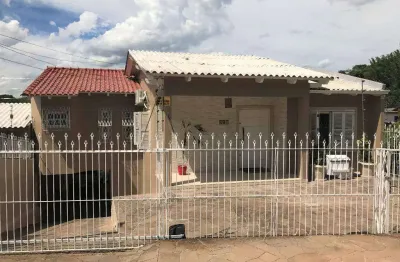 Casa com 3 quartos à venda na Rua Duque de Caxias, 596, Tarumã, Viamão