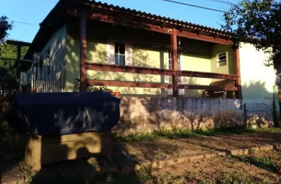 Casa com 3 quartos à venda na Rua Agostinho Teixeira, 52, Tarumã, Viamão