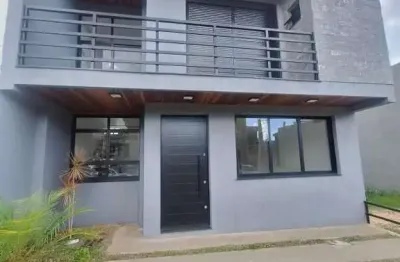 Belíssimo imóvel localizado no Condomínio Green Caminho do Meio, em Viamão