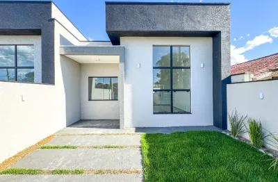 Casa nova com 02 quartos e design moderno! apenas 600 metros da praia