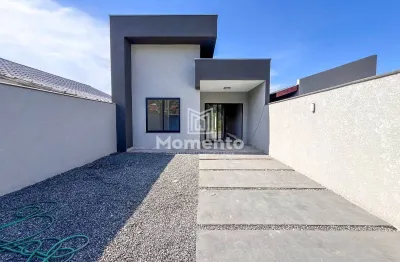 Ótima casa com piscina, churrasqueira e 03 quartos. Itapoá-SC