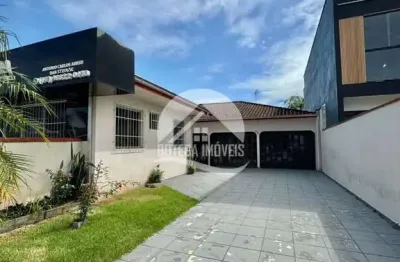 Casa com 4 quartos à venda na Rua Apucarana, Comasa, Joinville