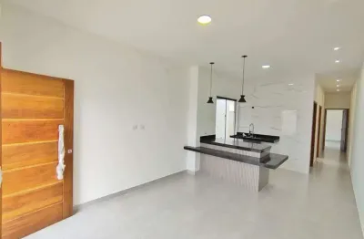 Casa à venda em Caraguatatuba, Balneário dos Golfinhos, com 2 quartos, 65,00m²