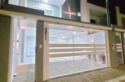 Casa com 2 quartos à venda no FAG, Cascavel 