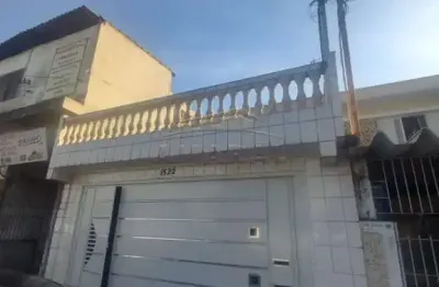 Casa com 3 quartos à venda na Avenida Antônio Marques Figueira, Vila Figueira, Suzano