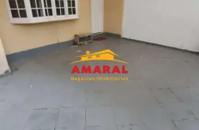 Sobrado a venda centro de Suzano, aceita financiamento bancário.