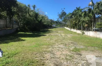 Terreno à venda em Balneário Camboriú-SC, bairro Nova Esperança, com 2.858,70 m² - A oportunidade dos seus sonhos!