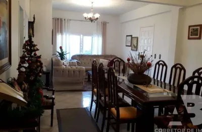 Casa com 5 quartos à venda na Rua Espanha, 127, Nações, Balneário Camboriú