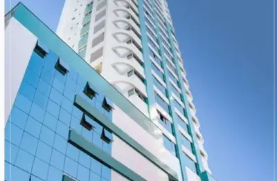 Imóvel de Luxo no Centro de Balneário Camboriú-SC: 3 Quartos, 3 Suítes, 3 Salas, 4 Vagas de Garagem, 230m² de Área.