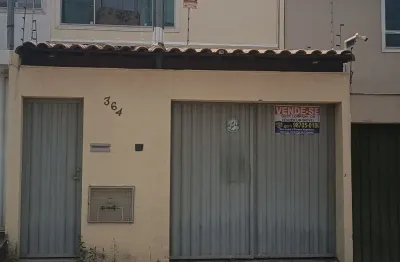 Casa geminada individual 2 quartos 2 suítes 2 vagas bairro xangri-lá