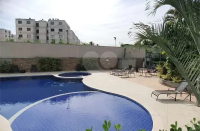 Apartamento com 2 quartos à venda na Caminho das Amendoeiras, Cosmos, Rio de Janeiro
