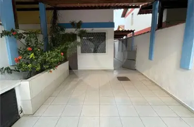 Casa com 2 quartos para locação em campo grande - rj
