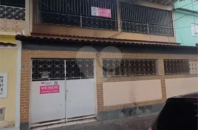 Casa com 3 quartos à venda ou para locação em senador camará - rj