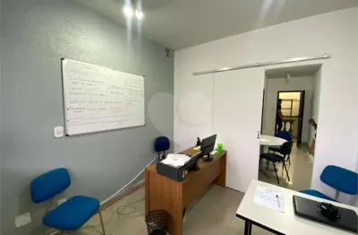 Sala comercial para alugar na Do Mendanha, Campo Grande, Rio de Janeiro