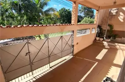 Condomínio com 2 quartos à venda em santíssimo - rj