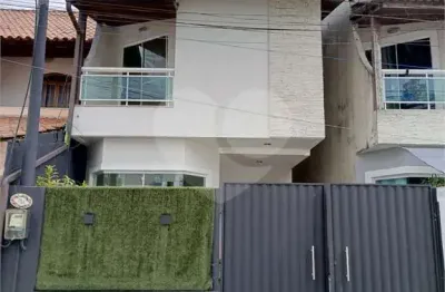 Casa em condomínio fechado com 3 quartos à venda na Estrada dos Bandeirantes, 14000, Vargem Pequena, Rio de Janeiro