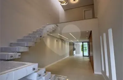 Casa em condomínio fechado com 4 quartos à venda na Cabuçu De Baixo, Guaratiba, Rio de Janeiro