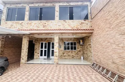 Casa com 3 quartos à venda na Valzinho Teixeira, Campo Grande, Rio de Janeiro