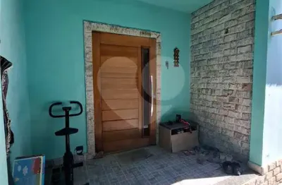 Casa com 2 quartos à venda na Rua Coronel Enyr dos Santos, 25, Campo Grande, Rio de Janeiro