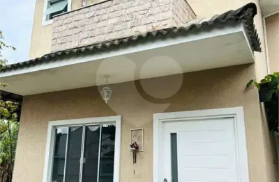 Casa em condomínio fechado com 4 quartos à venda na Estrada dos Bandeirantes, 19, Vargem Grande, Rio de Janeiro