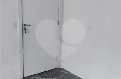 Apartamento com 2 quartos para alugar na Rua Jorge Sampaio, 91, Campo Grande, Rio de Janeiro