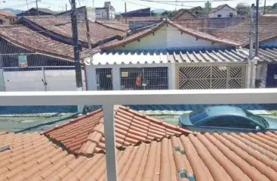 Sobrado para venda tem 120 metros quadrados com 3 quartos em maracanã - praia grande - sp