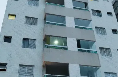 Apartamento dois dormitorios uma vaga de garagem canto do forte praia grande sp