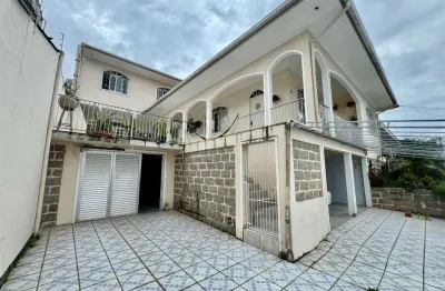 Casa com 3 quartos à venda na manoel cardoso, 51, capoeiras, florianópolis por r$ 990.000