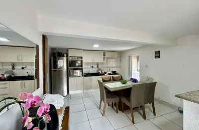 Casa com 4 quartos à venda na rua célio veiga, 1686, jardim cidade de florianópolis, são josé por r$ 750.000