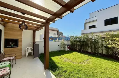 Casa em condomínio fechado com 3 quartos à venda na avenida wilson castelo branco, 700, deltaville, biguaçu por r$ 990.000