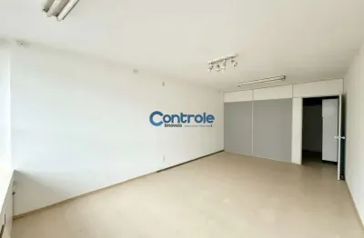 Sala comercial à venda na praça hercílio luz, 639, centro, florianópolis por r$ 200.000