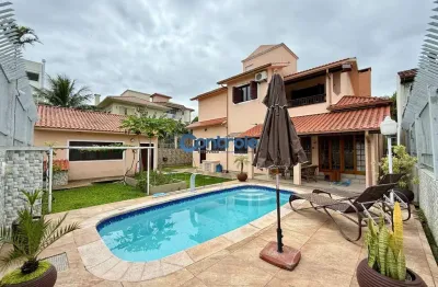 Casa com 3 quartos à venda na travessa américa, 86, coqueiros, florianópolis por r$ 2.320.000