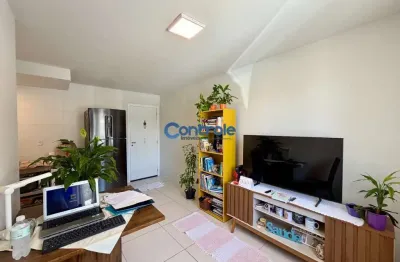 Apartamento com 2 quartos à venda na Rua Valtelino Leal Demétrio, 18, Sertão do Maruim, São José por R$ 265.000